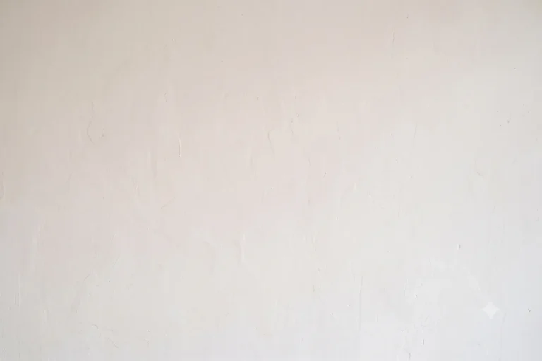 The same wall as plain painted plaster, before wallpaper.